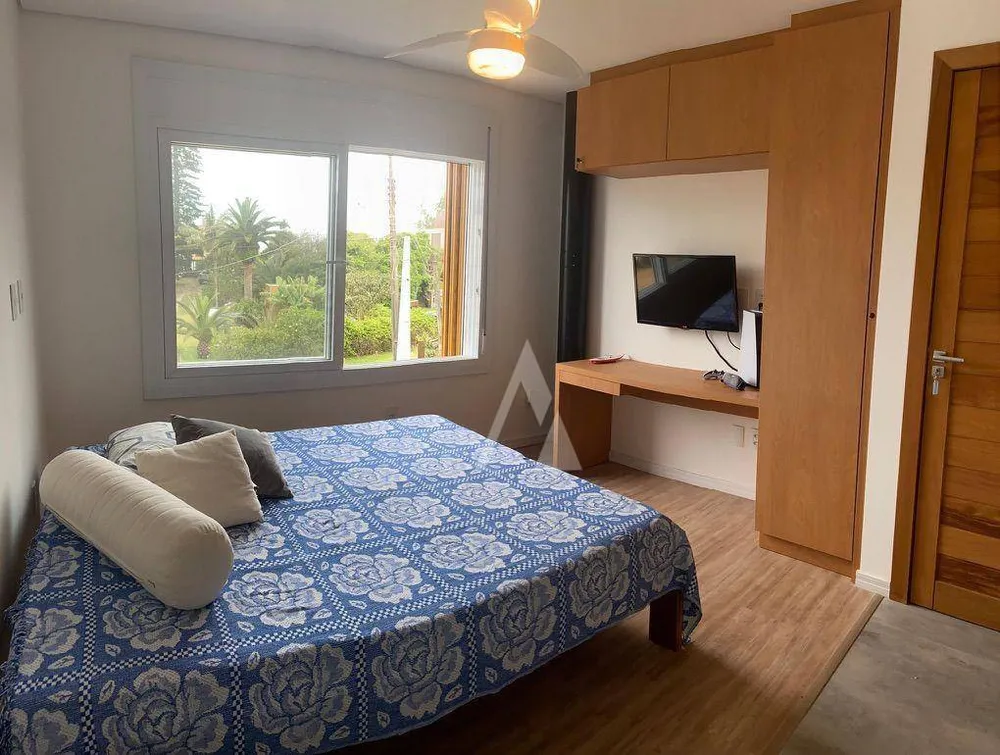 Casa, 3 quartos, 243 m² - Foto 7