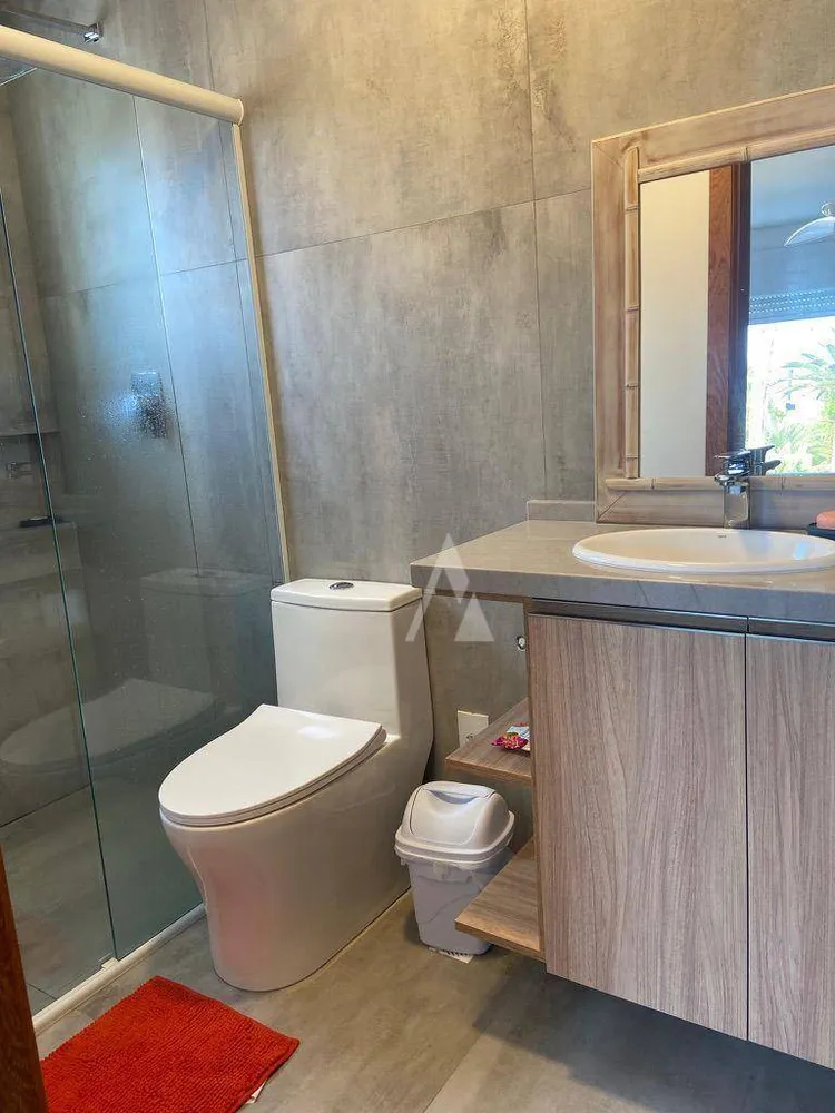 Casa, 3 quartos, 243 m² - Foto 2