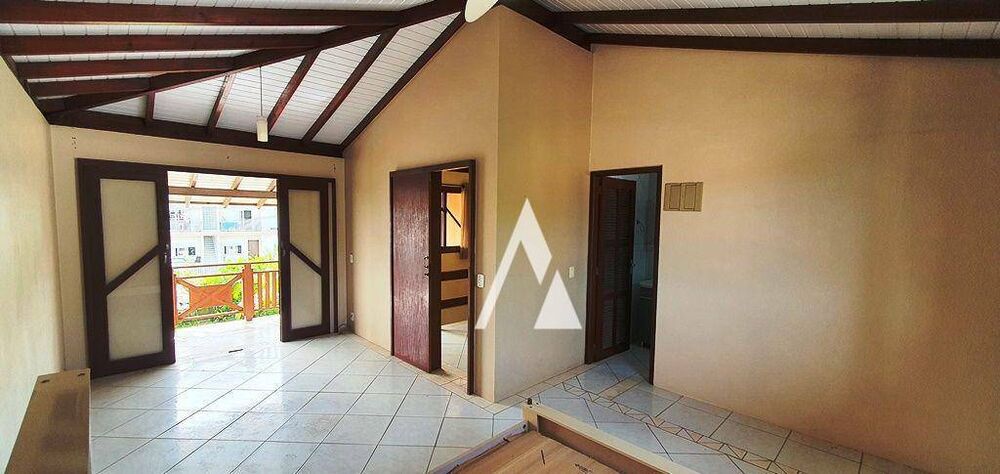 Casa à venda com 3 quartos, 197m² - Foto 6