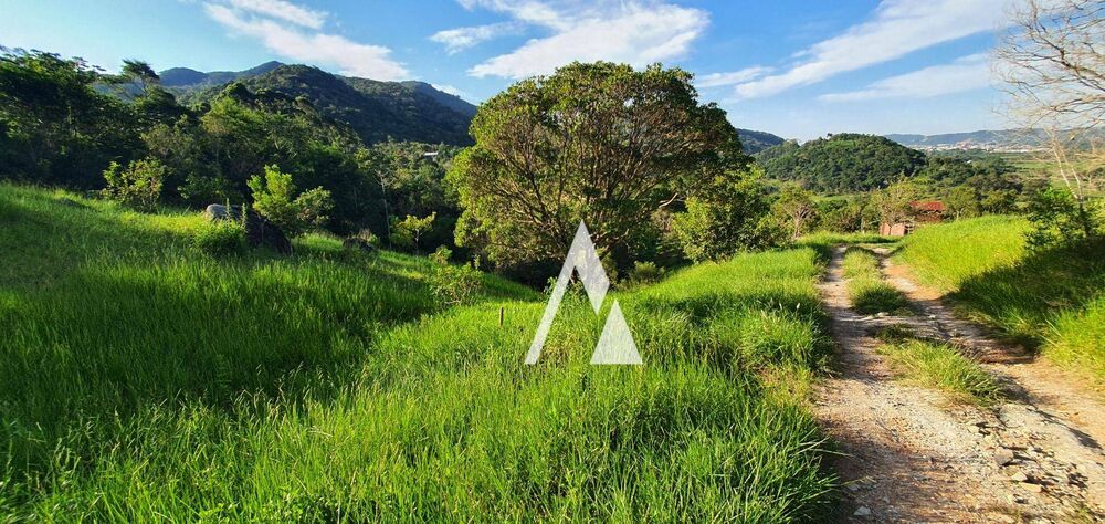 Loteamento e Condomínio, 2252 m² - Foto 1