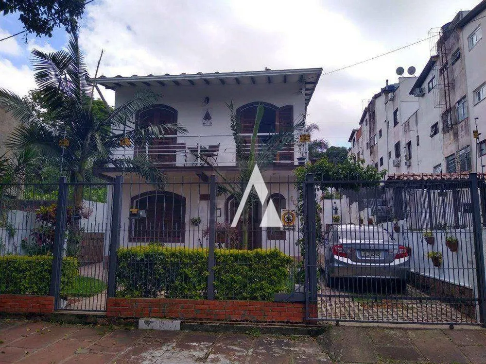 Casa, 3 quartos, 286 m² - Foto 2