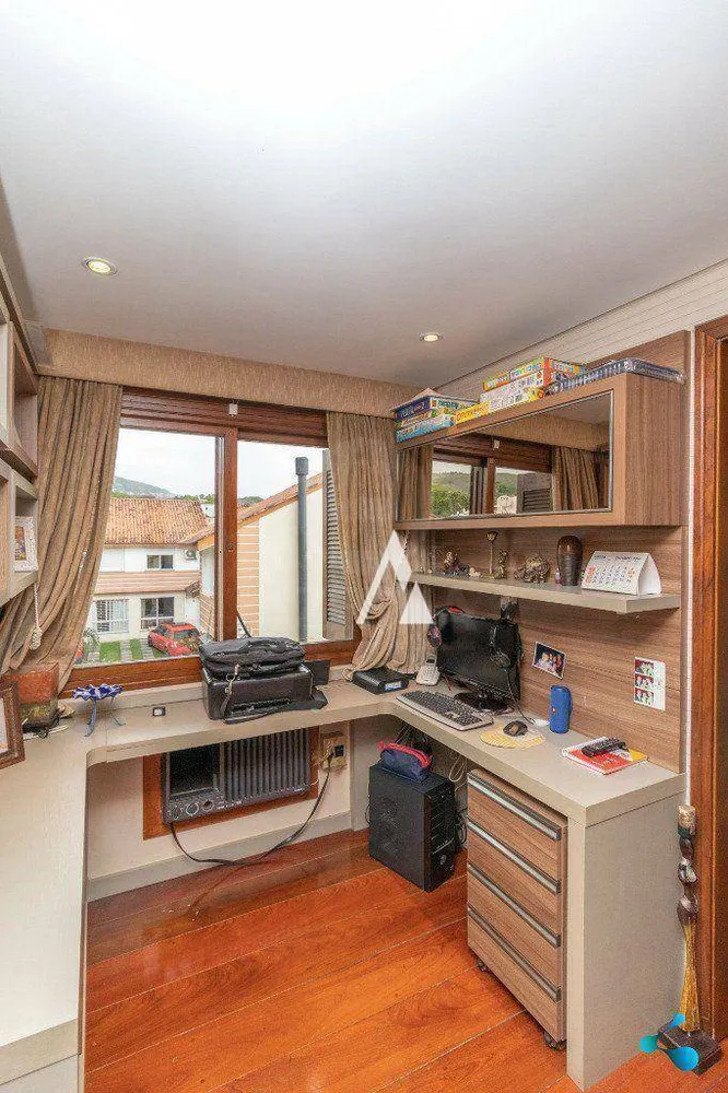 Casa, 3 quartos, 490 m² - Foto 1
