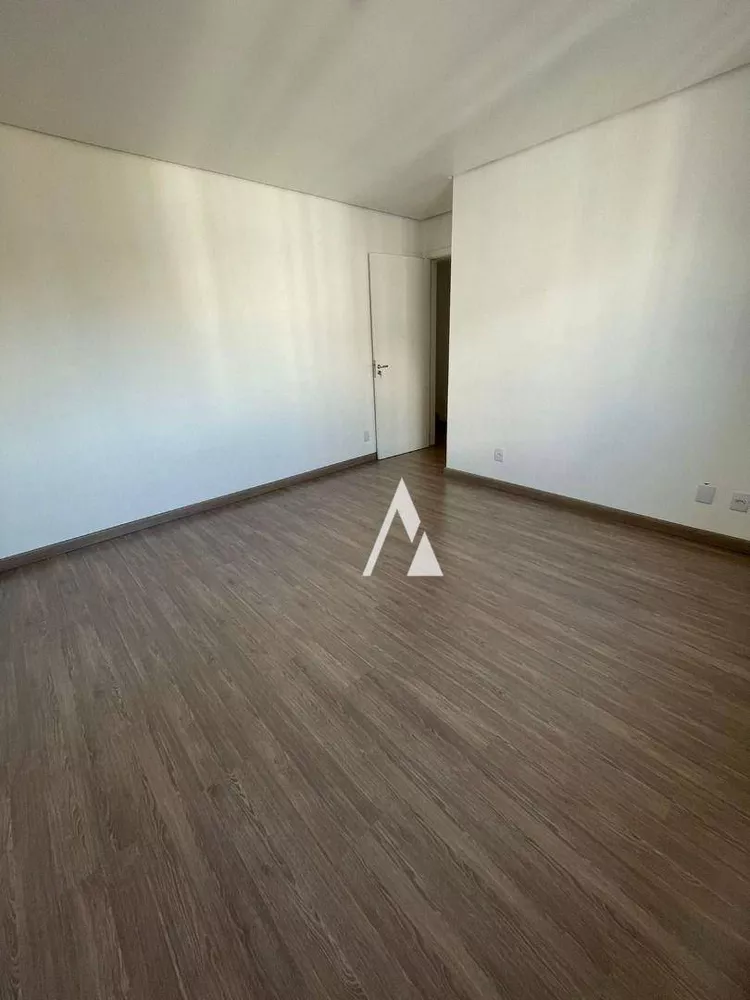 Cobertura, 3 quartos, 221 m² - Foto 17