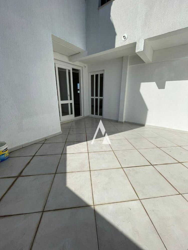 Cobertura, 3 quartos, 221 m² - Foto 12