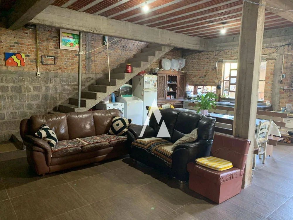 Casa, 3 quartos, 250 m² - Foto 4