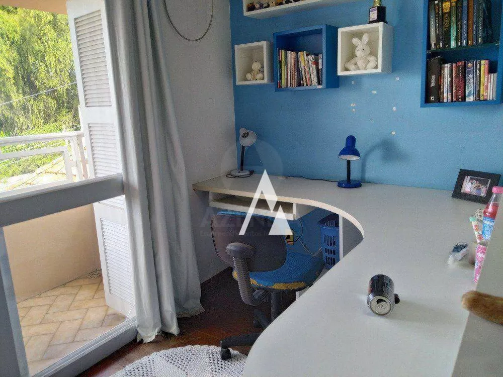 Casa, 3 quartos, 409 m² - Foto 3