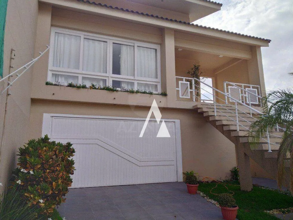 Casa, 3 quartos, 409 m² - Foto 1
