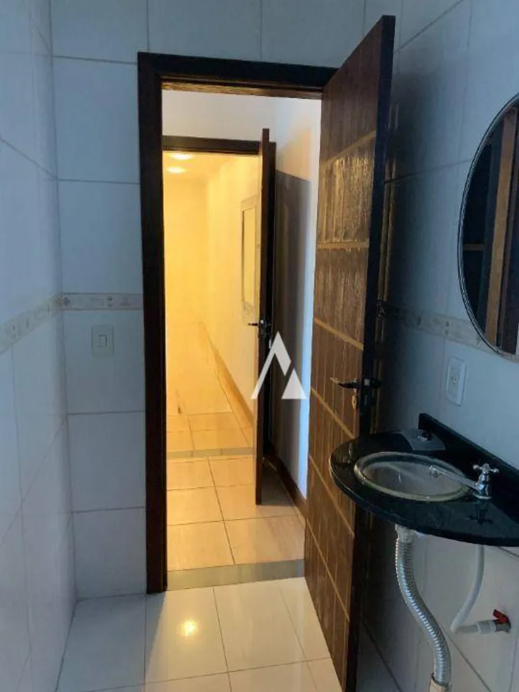 Casa, 5 quartos, 396 m² - Foto 3