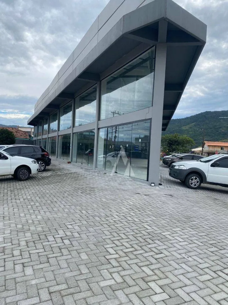 Loja-Salão, 834 m² - Foto 1
