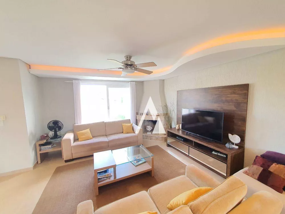 Casa, 3 quartos, 153 m² - Foto 1