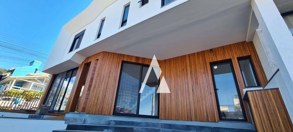 Casa, 3 quartos, 185 m² - Foto 1