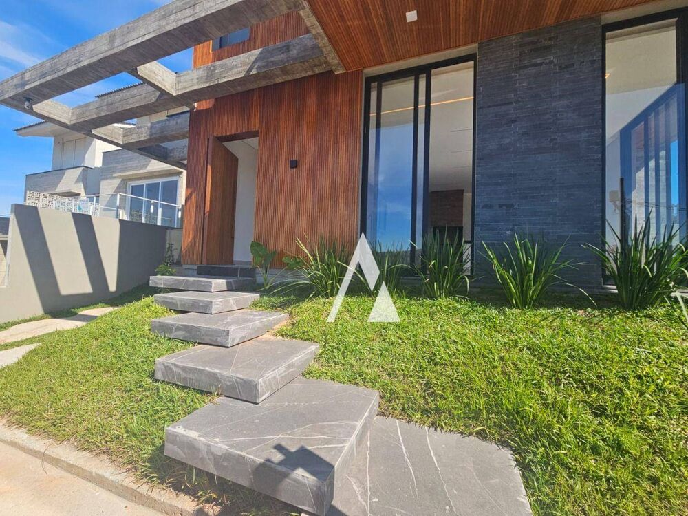 Casa, 3 quartos, 149 m² - Foto 1