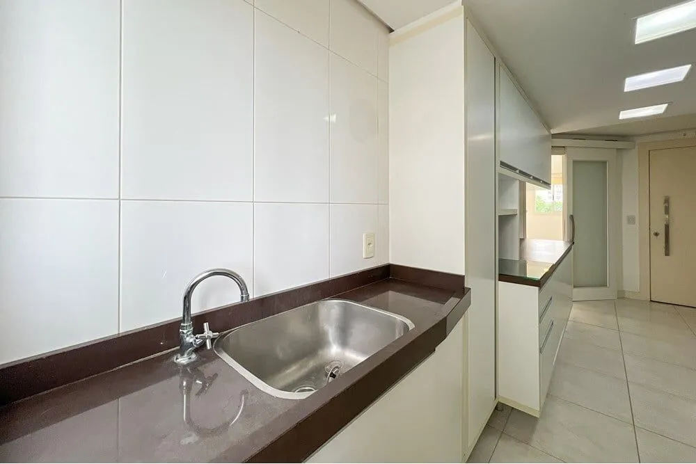Apartamento, 3 quartos, 146 m² - Foto 1