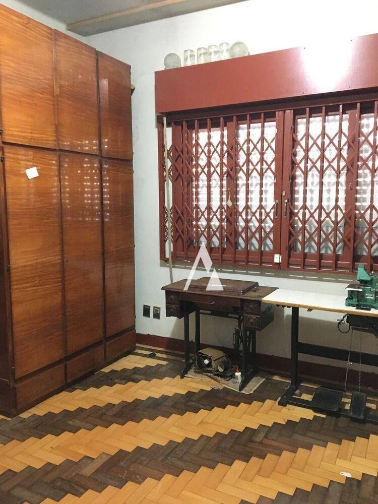 Casa, 5 quartos, 265 m² - Foto 42