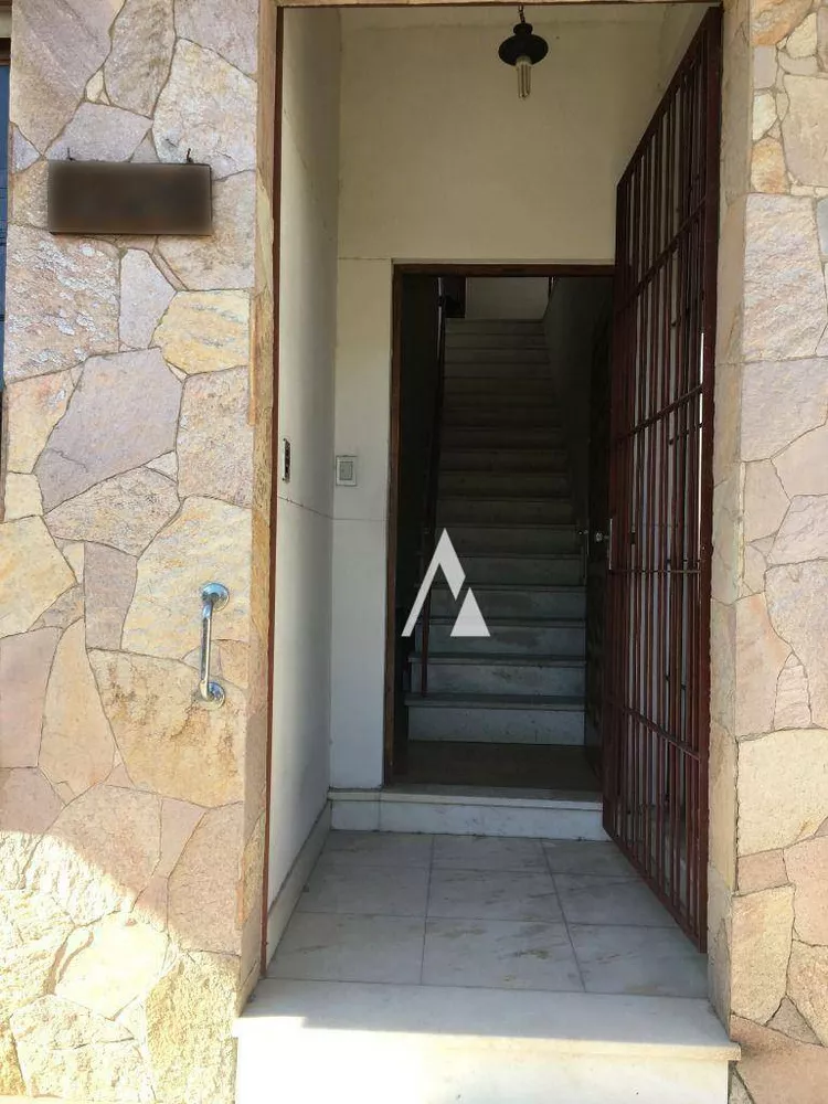 Casa, 5 quartos, 265 m² - Foto 23
