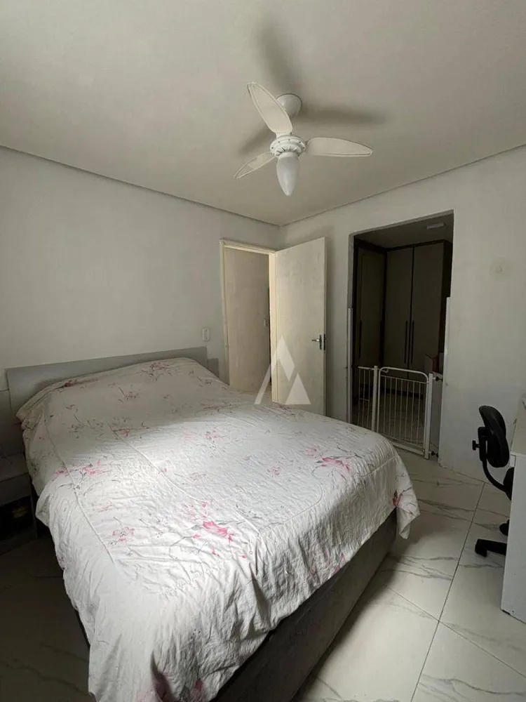 Casa, 3 quartos, 164 m² - Foto 2