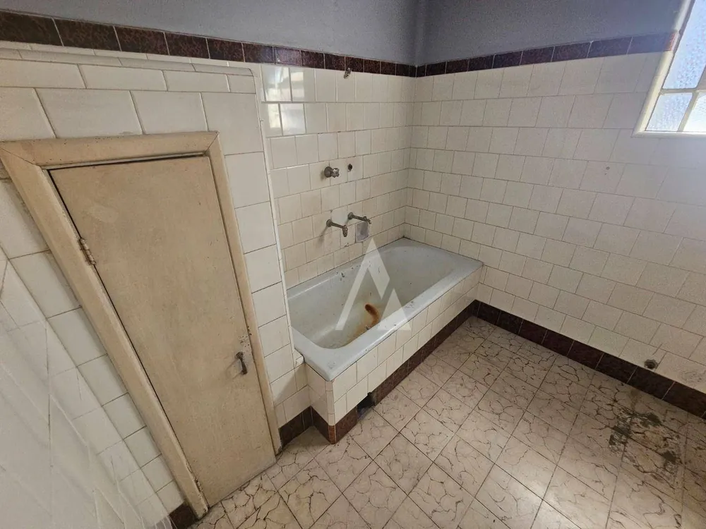 Casa, 3 quartos, 229 m² - Foto 9