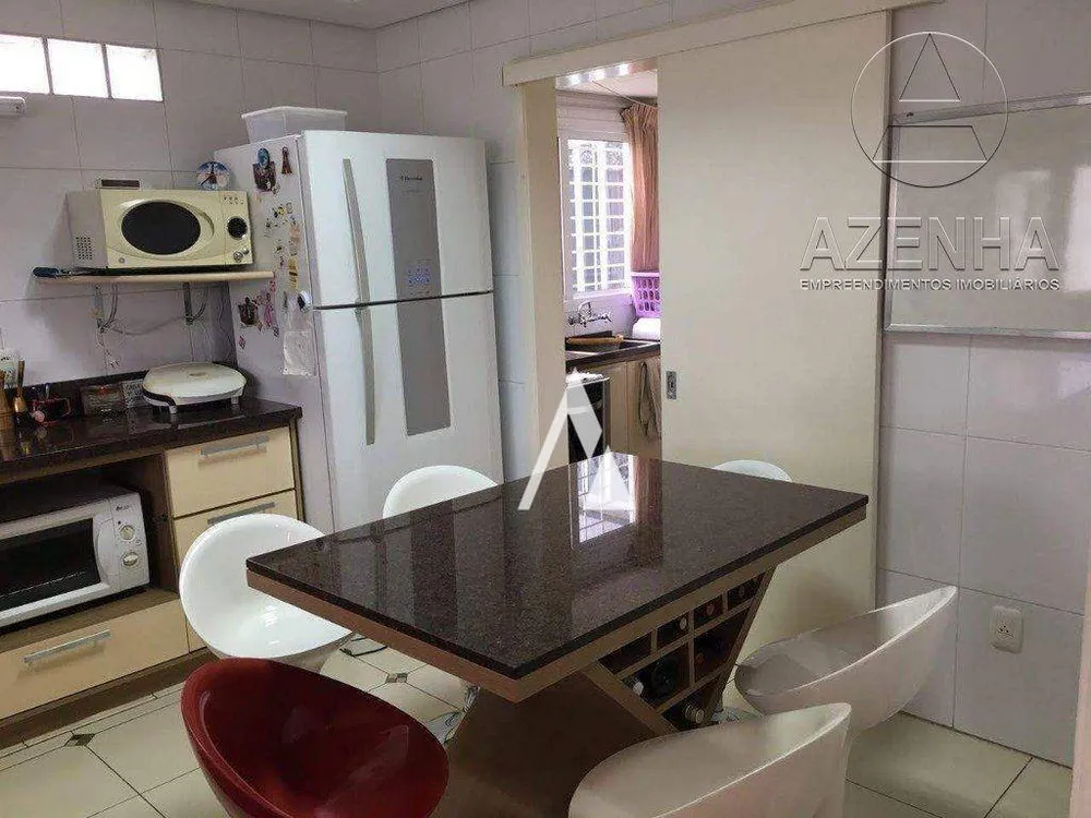 Sobrado, 4 quartos, 298 m² - Foto 4