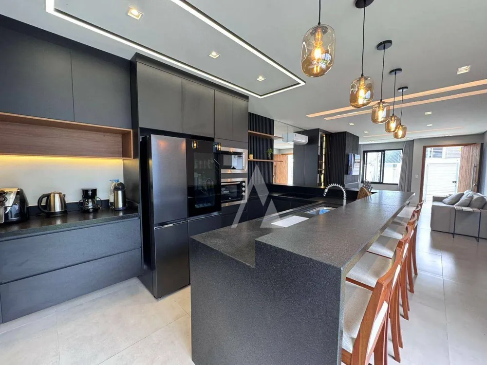 Sobrado, 3 quartos, 220 m² - Foto 3