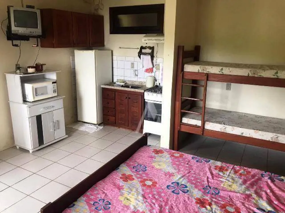 Casa, 8 quartos, 266 m² - Foto 15