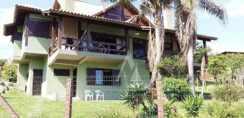 Casa, 8 quartos, 266 m² - Foto 3