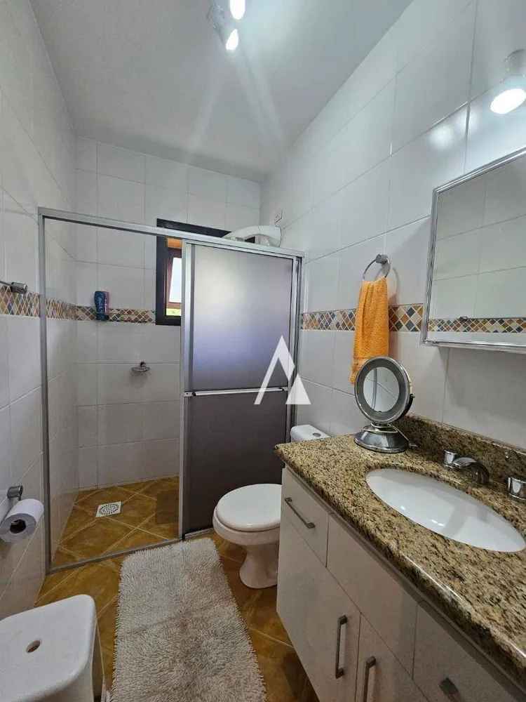 Casa, 3 quartos, 236 m² - Foto 15