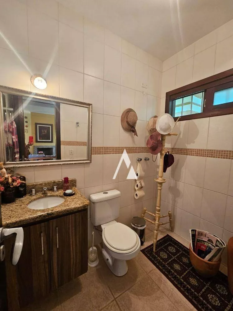 Casa, 3 quartos, 236 m² - Foto 10