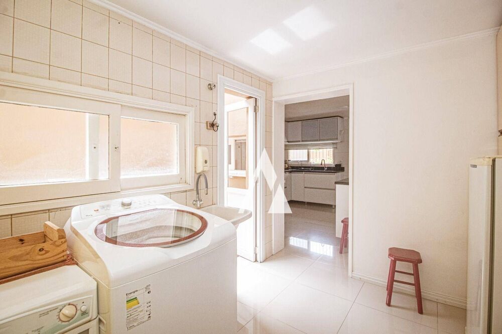 Casa, 3 quartos, 306 m² - Foto 5