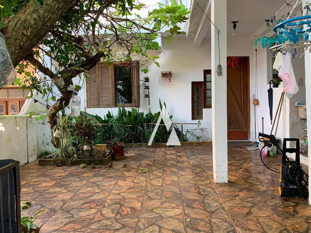 Casa, 6 quartos, 174 m² - Foto 6