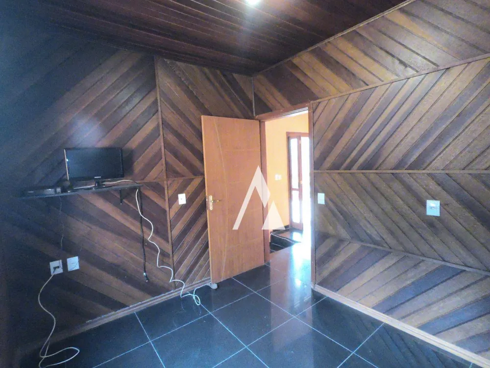 Casa, 4 quartos, 269 m² - Foto 12