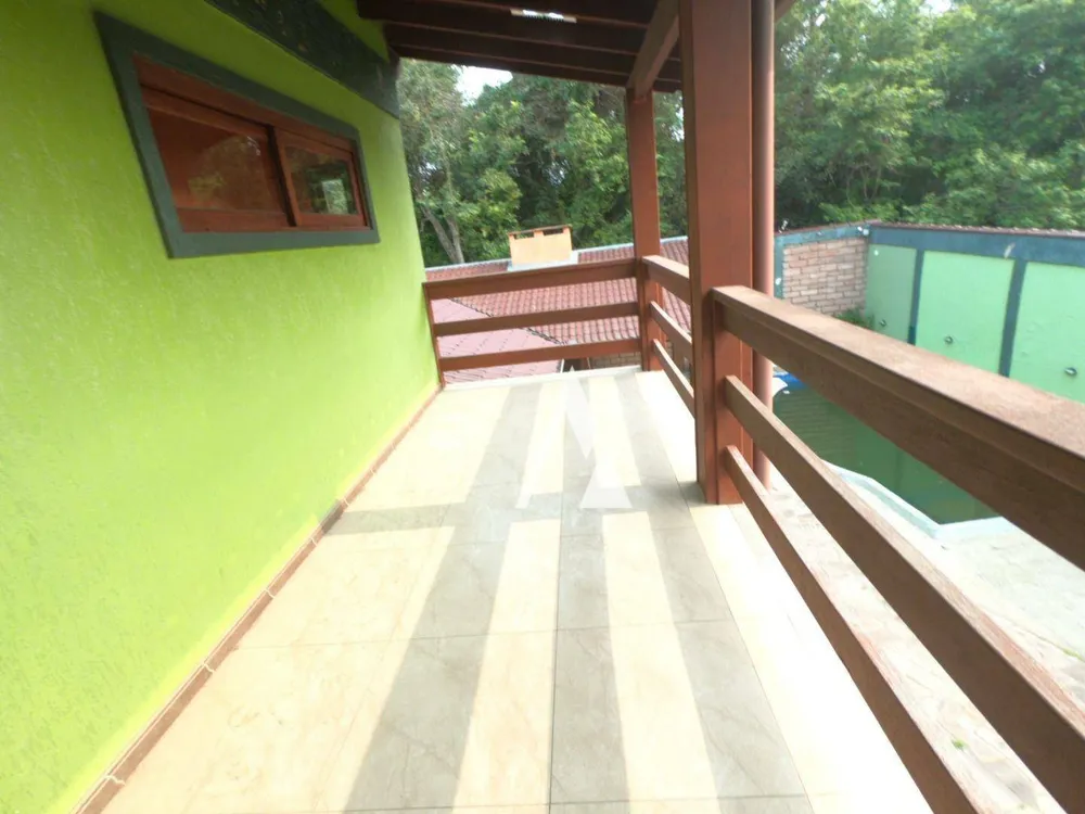 Casa, 4 quartos, 269 m² - Foto 1