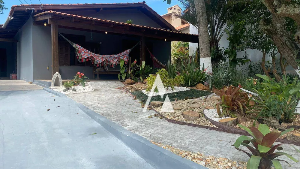 Casa, 4 quartos, 170 m² - Foto 1