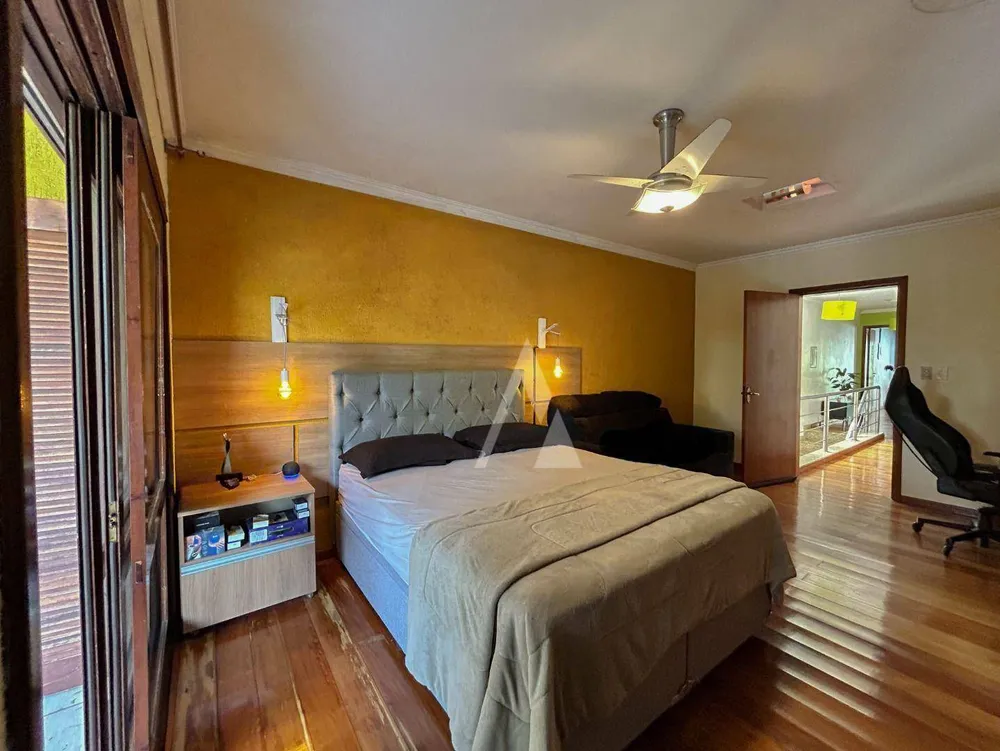 Casa, 3 quartos, 282 m² - Foto 7