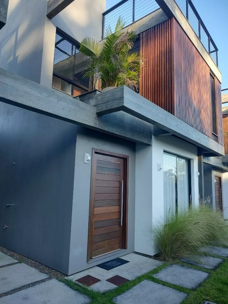 Casa, 2 quartos, 90 m² - Foto 1