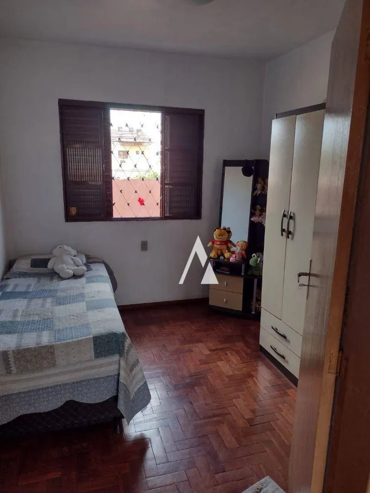 Casa, 3 quartos, 184 m² - Foto 6