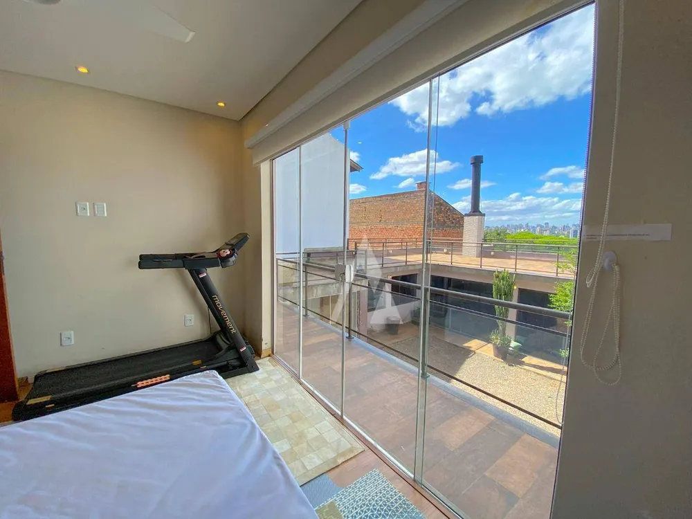 Casa, 3 quartos, 284 m² - Foto 4