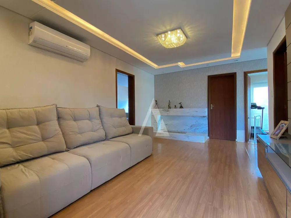 Casa, 3 quartos, 284 m² - Foto 3
