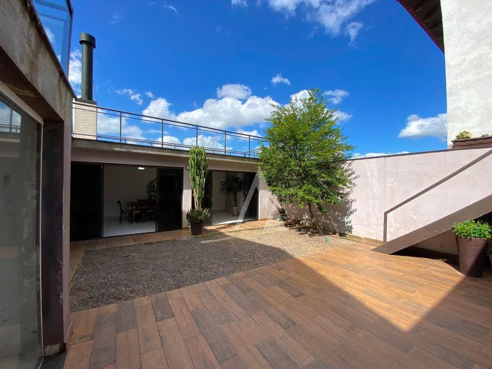 Casa, 3 quartos, 284 m² - Foto 9