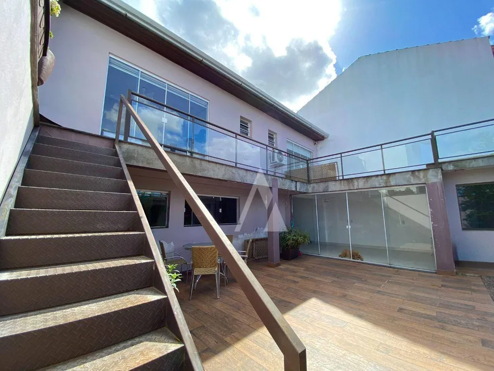 Casa, 3 quartos, 284 m² - Foto 8