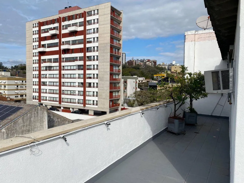 Cobertura, 3 quartos, 166 m² - Foto 2