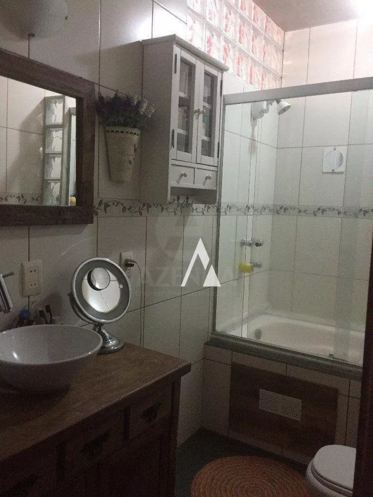 Casa, 2 quartos, 181 m² - Foto 1