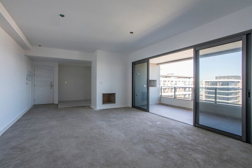 Apartamento à venda com 3 quartos, 149m² - Foto 2
