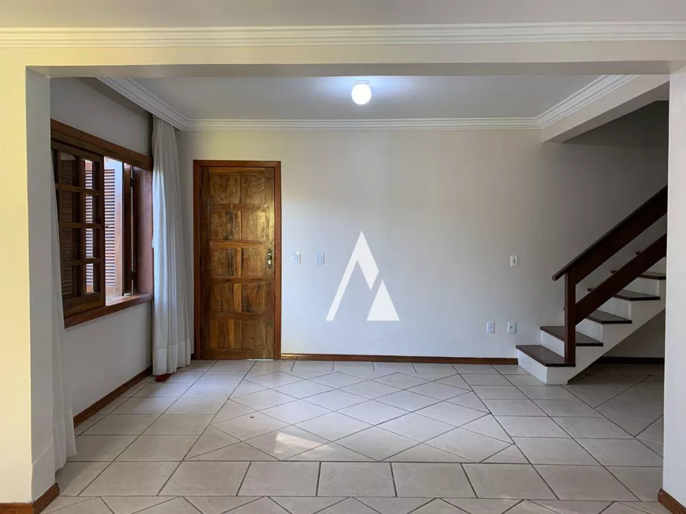 Casa, 4 quartos, 217 m² - Foto 3