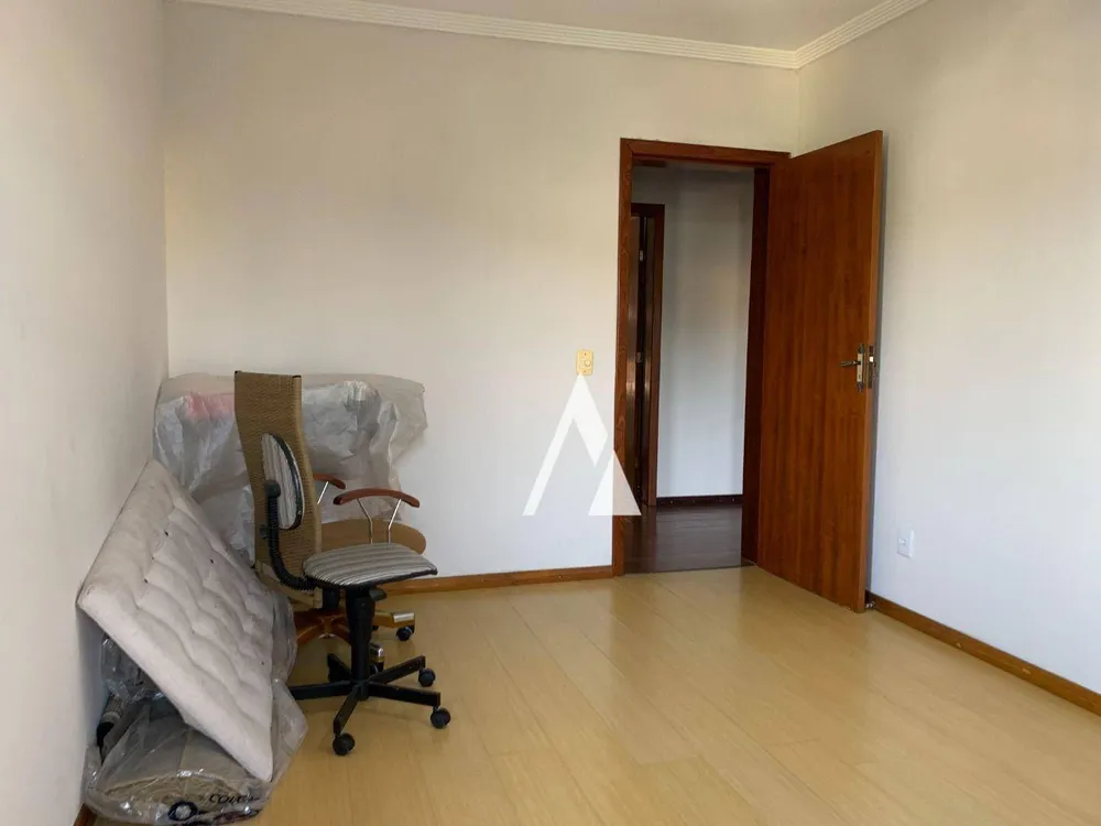 Casa, 4 quartos, 217 m² - Foto 47