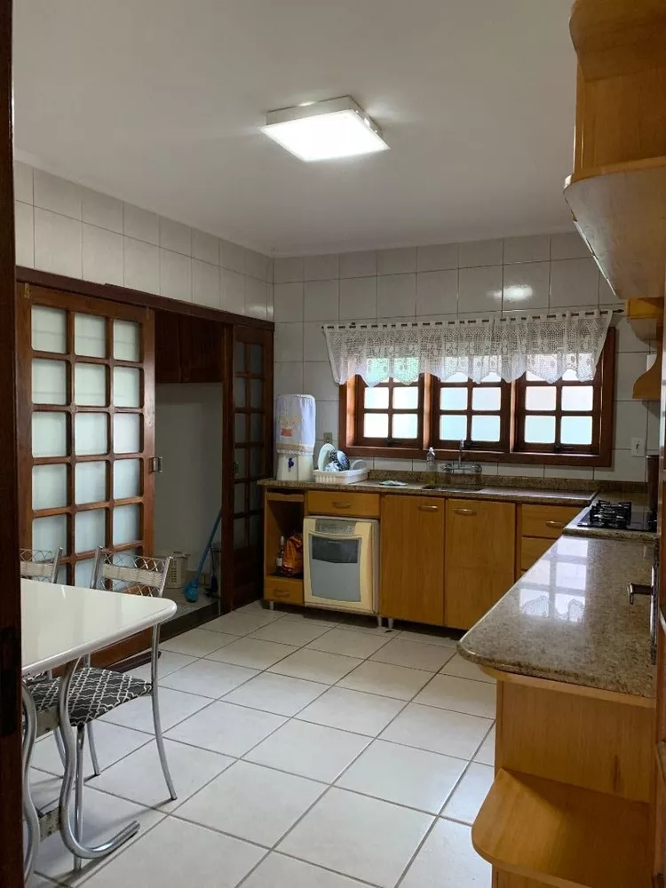 Casa, 4 quartos, 217 m² - Foto 12