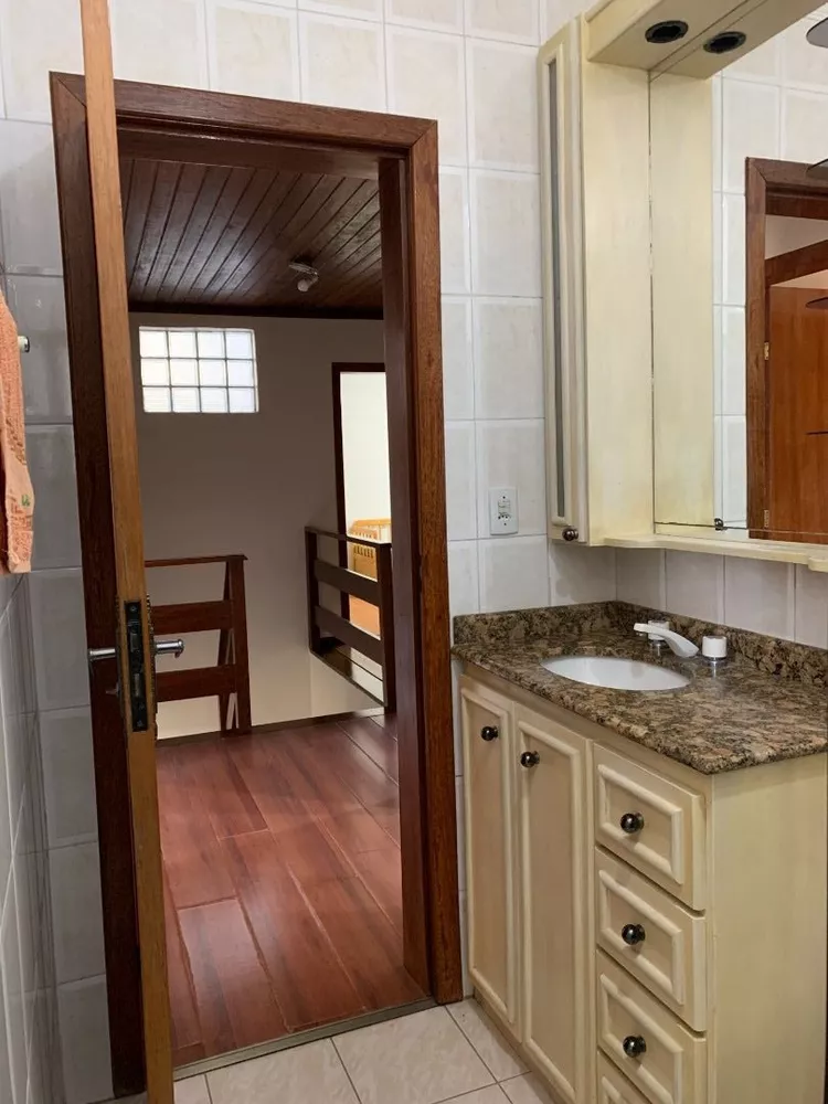 Casa, 4 quartos, 217 m² - Foto 29