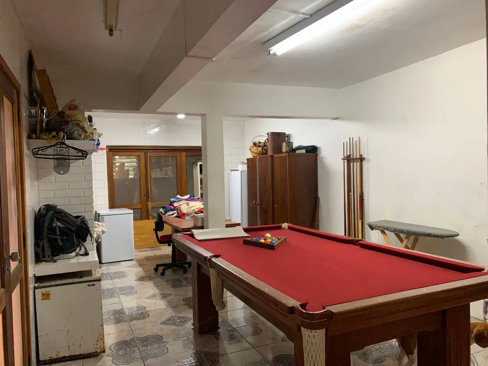 Casa, 3 quartos, 242 m² - Foto 1