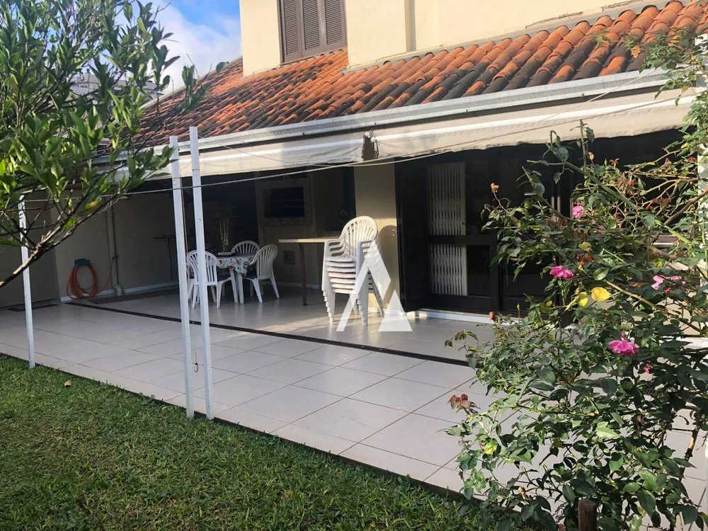 Casa, 4 quartos, 235 m² - Foto 39