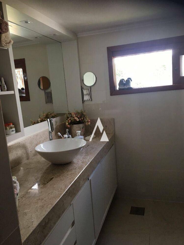 Casa, 3 quartos, 217 m² - Foto 16