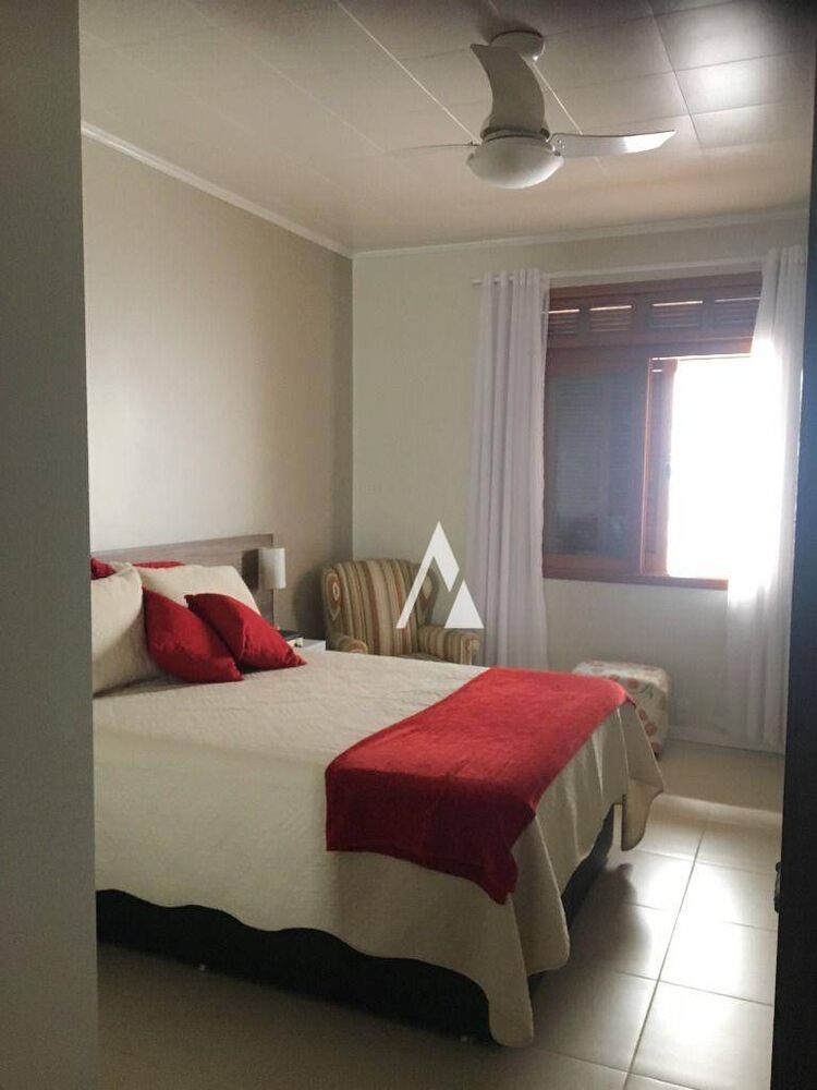 Casa, 3 quartos, 217 m² - Foto 13